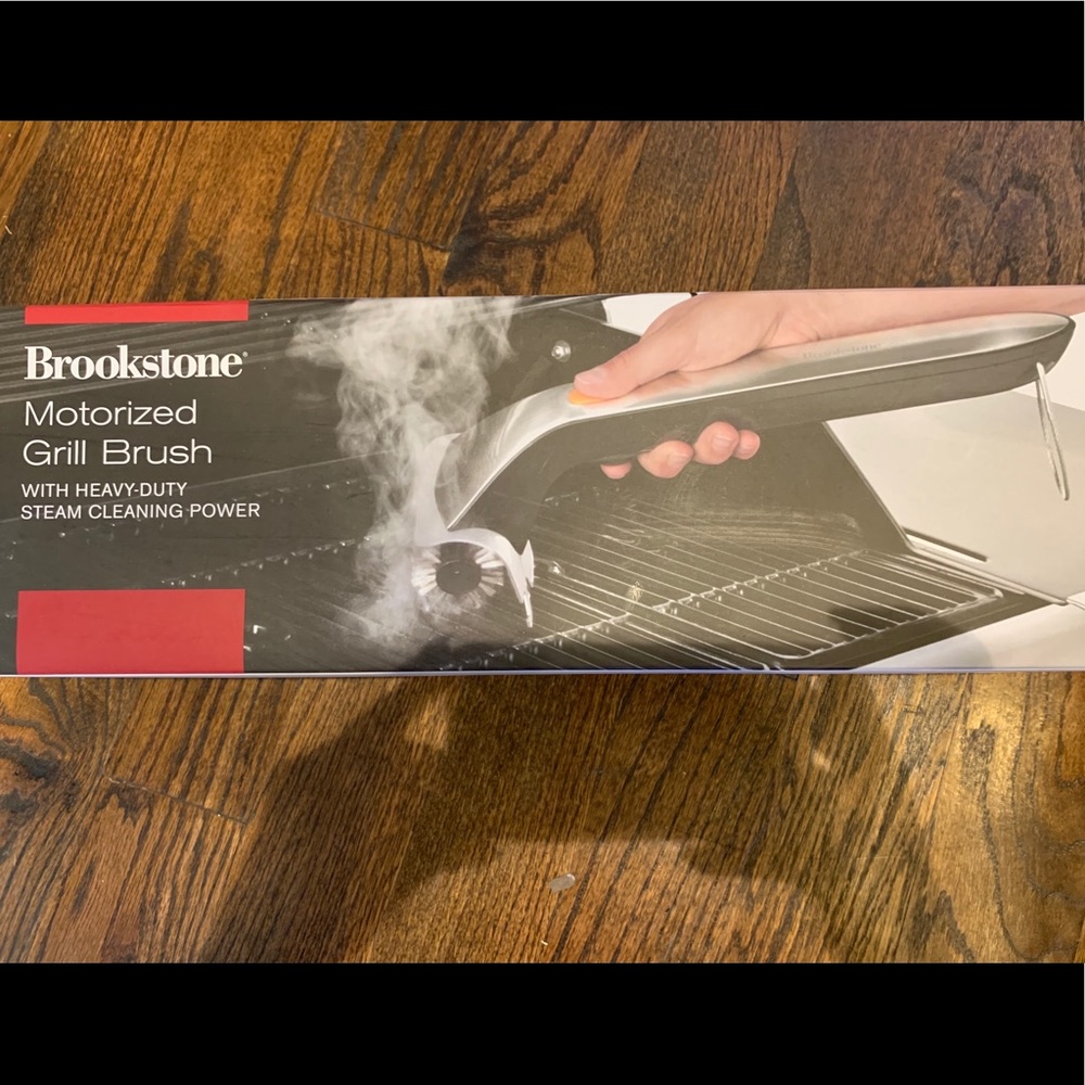 Motorized Grill Brush with Cleaner